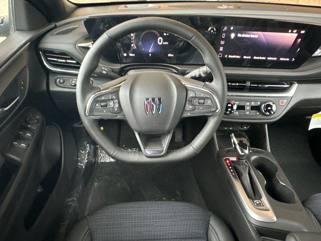 new 2025 Buick Envista car, priced at $25,696