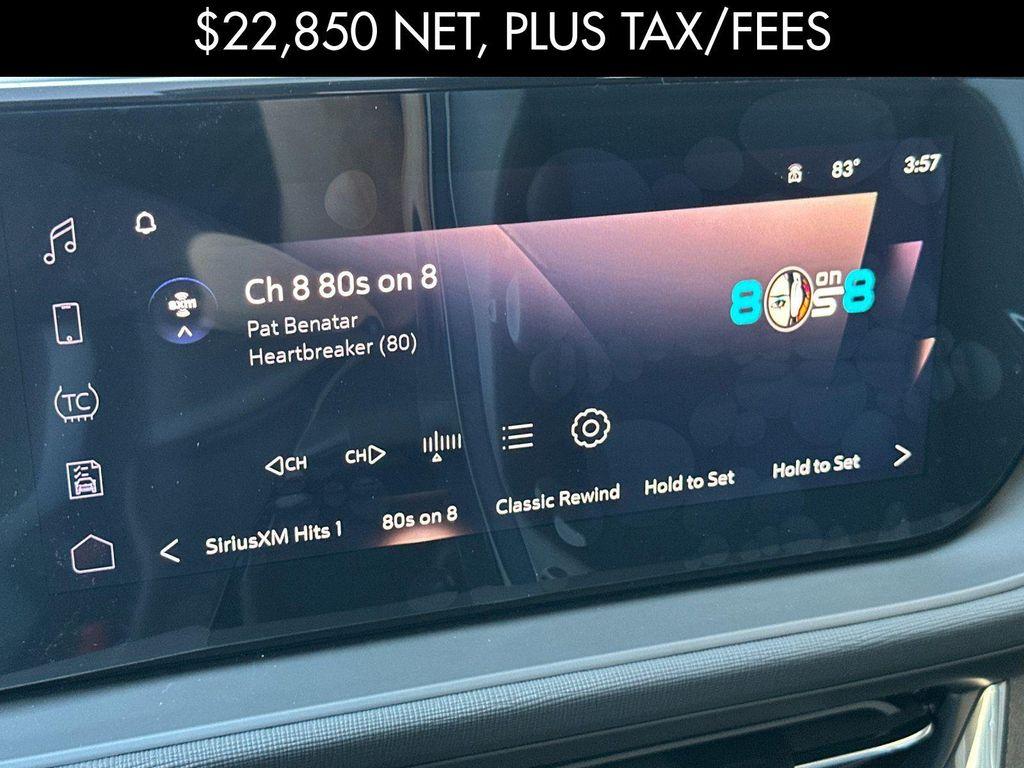 new 2025 Buick Envista car, priced at $23,100