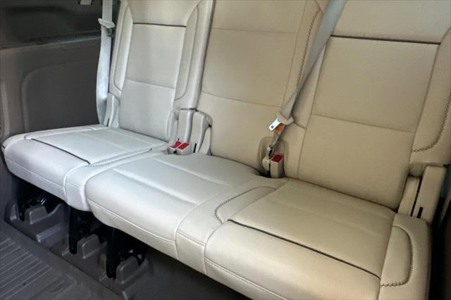 used 2022 GMC Yukon XL car, priced at $60,943