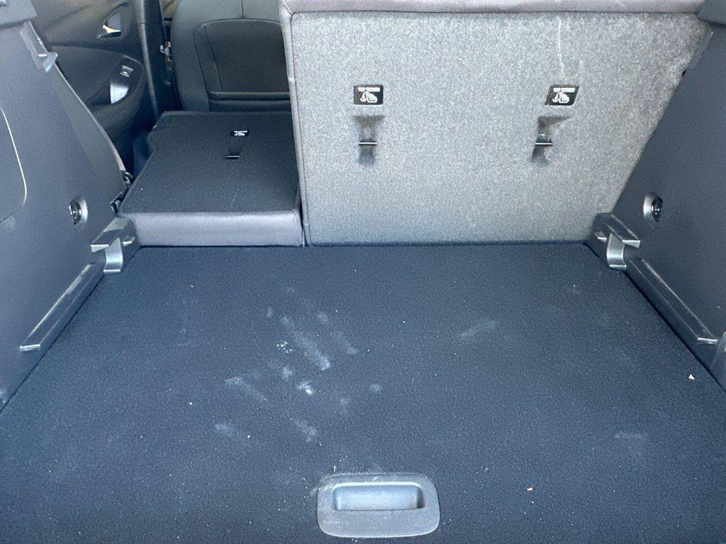 new 2025 Buick Encore GX car, priced at $29,179