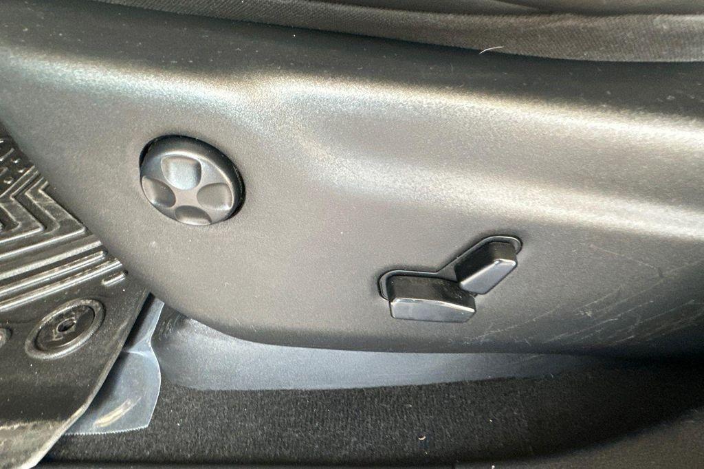 used 2020 Jeep Grand Cherokee car, priced at $24,458