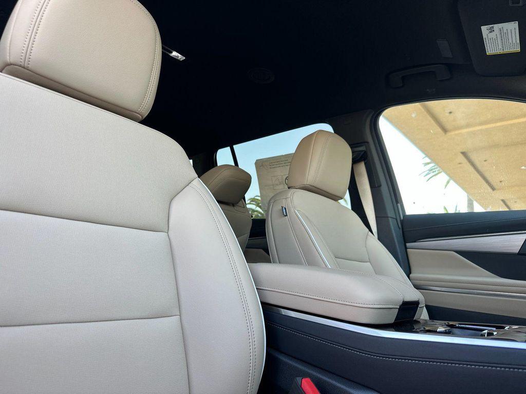 new 2026 Buick Enclave car, priced at $48,104