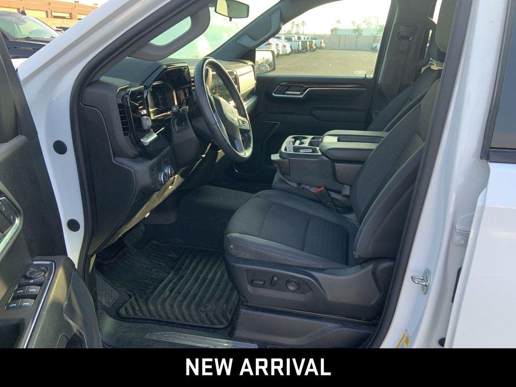 used 2022 GMC Sierra 1500 car, priced at $41,290