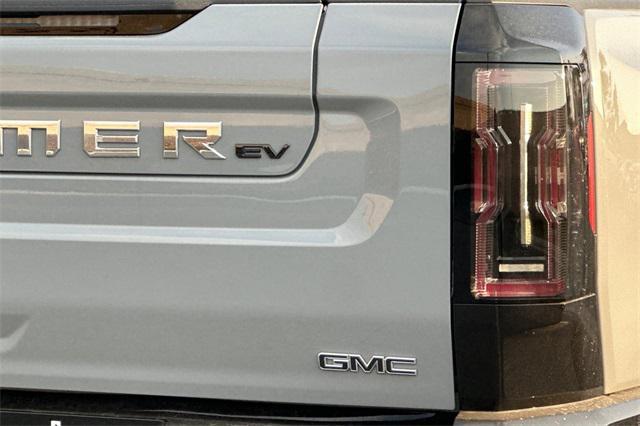 new 2025 GMC HUMMER EV Pickup car, priced at $99,470