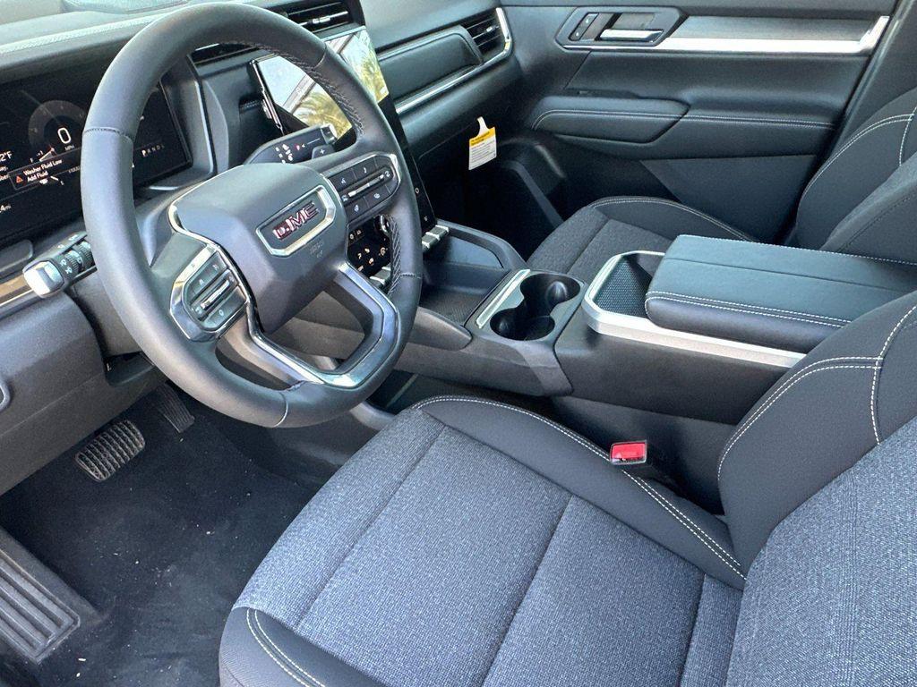 new 2026 GMC Terrain car, priced at $33,035