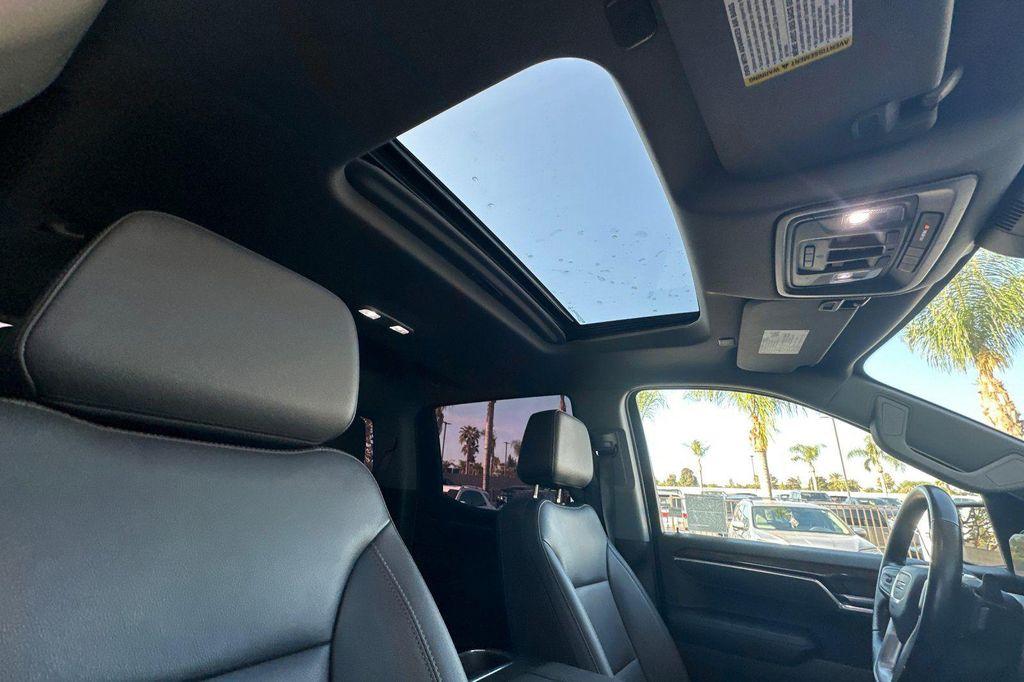 used 2022 GMC Sierra 1500 car, priced at $43,890