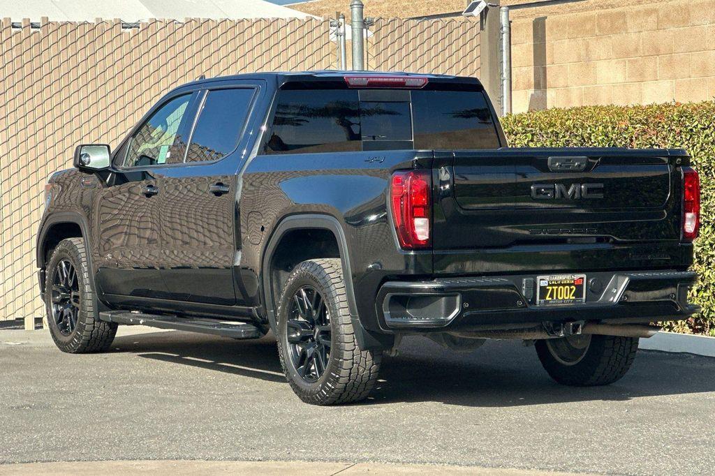 used 2022 GMC Sierra 1500 car, priced at $43,890