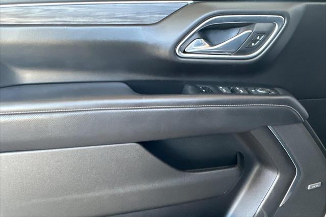 used 2021 GMC Yukon car, priced at $37,690
