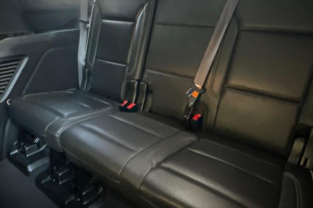 used 2021 GMC Yukon car, priced at $37,690