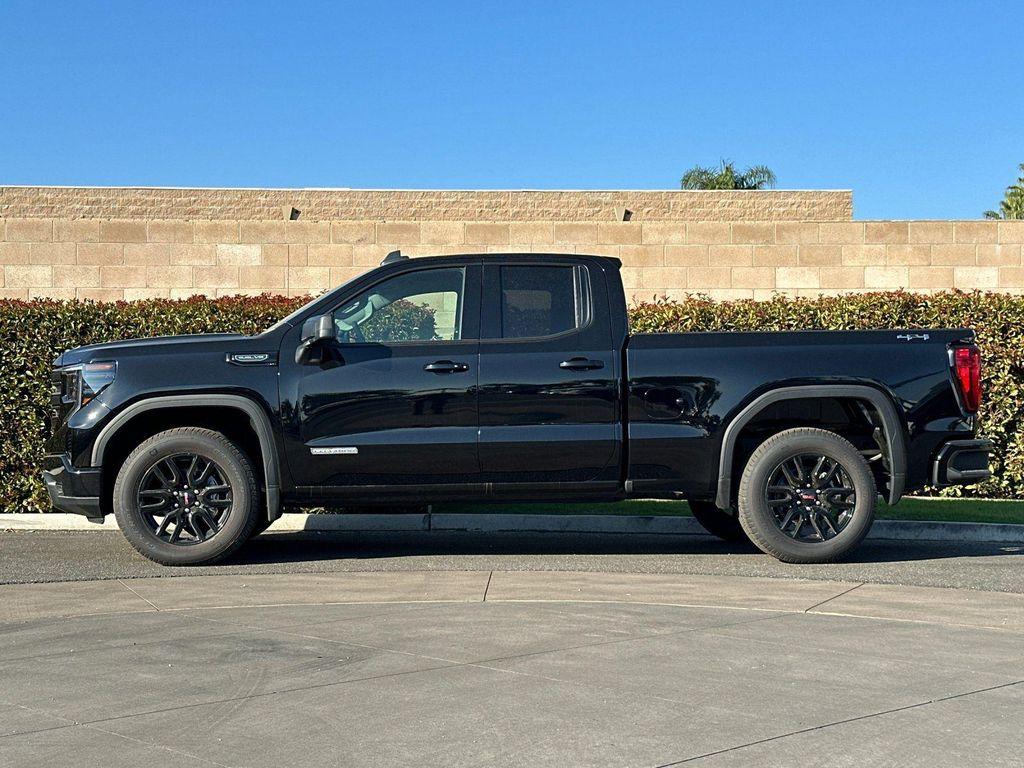 new 2025 GMC Sierra 1500 car, priced at $50,850