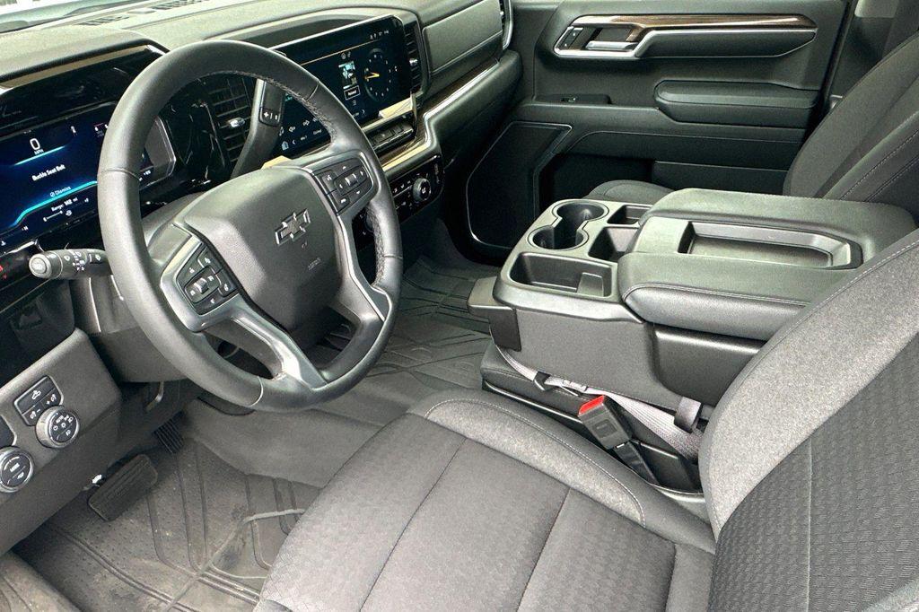 used 2024 Chevrolet Silverado 1500 car, priced at $44,895