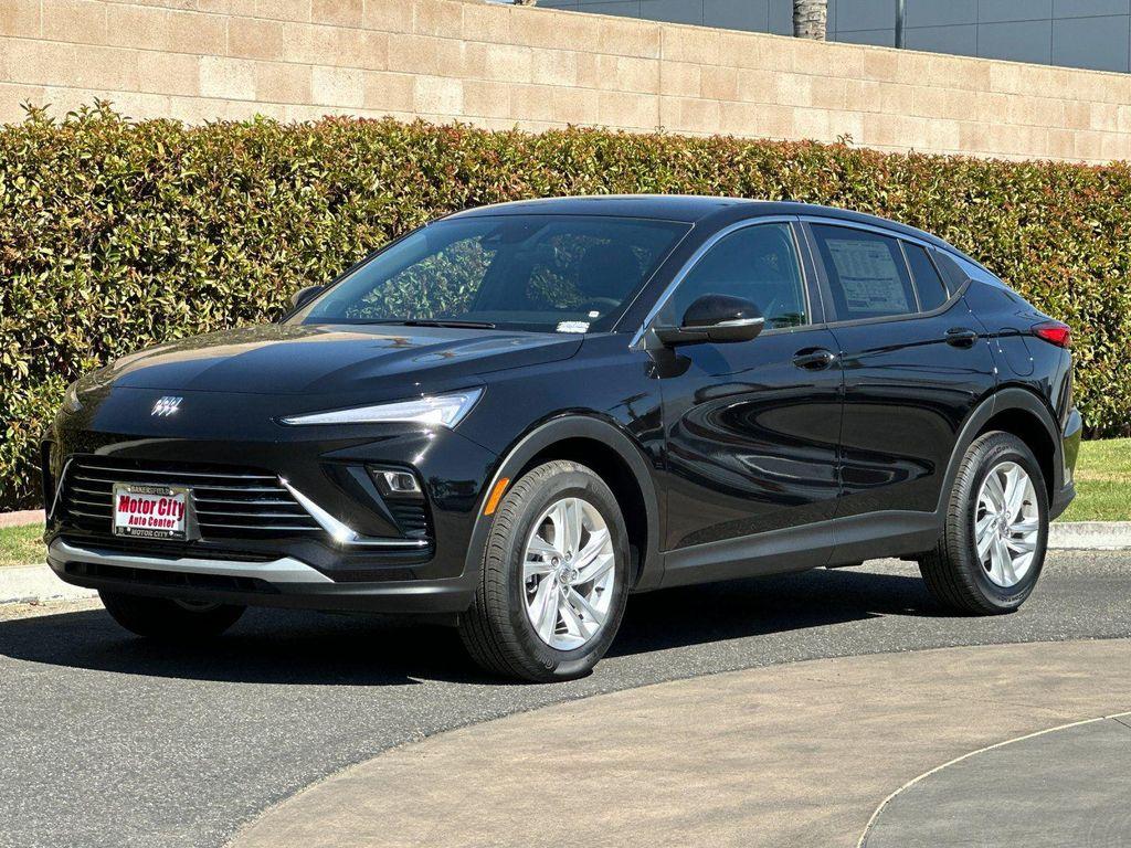 new 2025 Buick Envista car, priced at $26,505