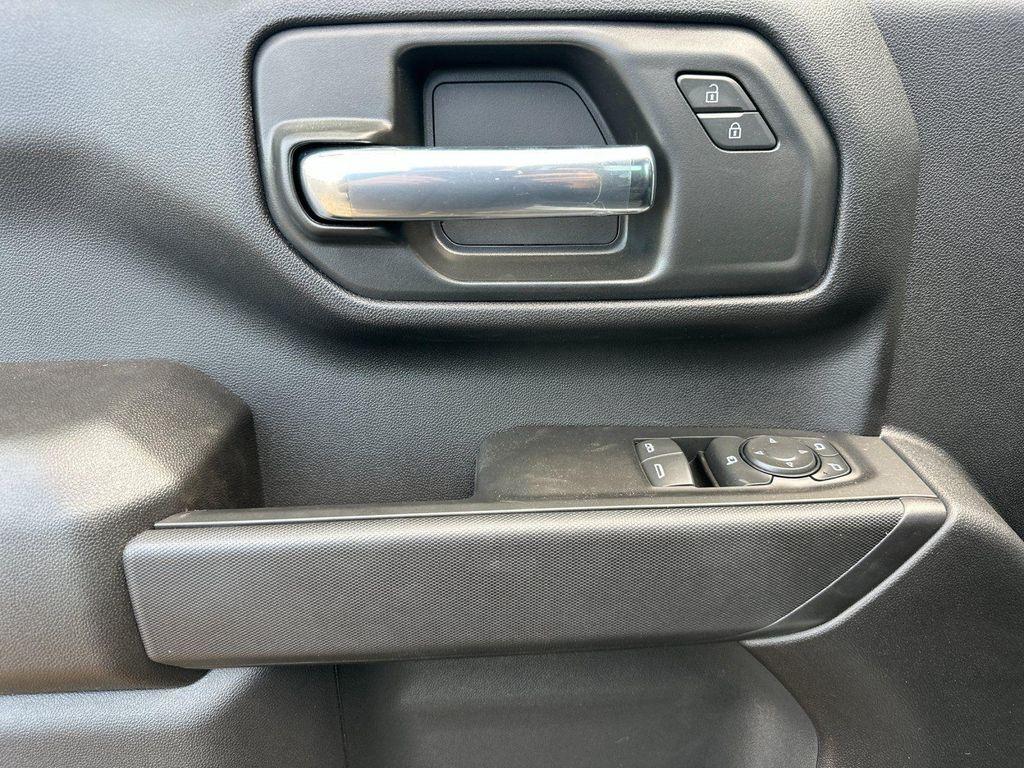 new 2025 GMC Sierra 3500 car, priced at $52,676