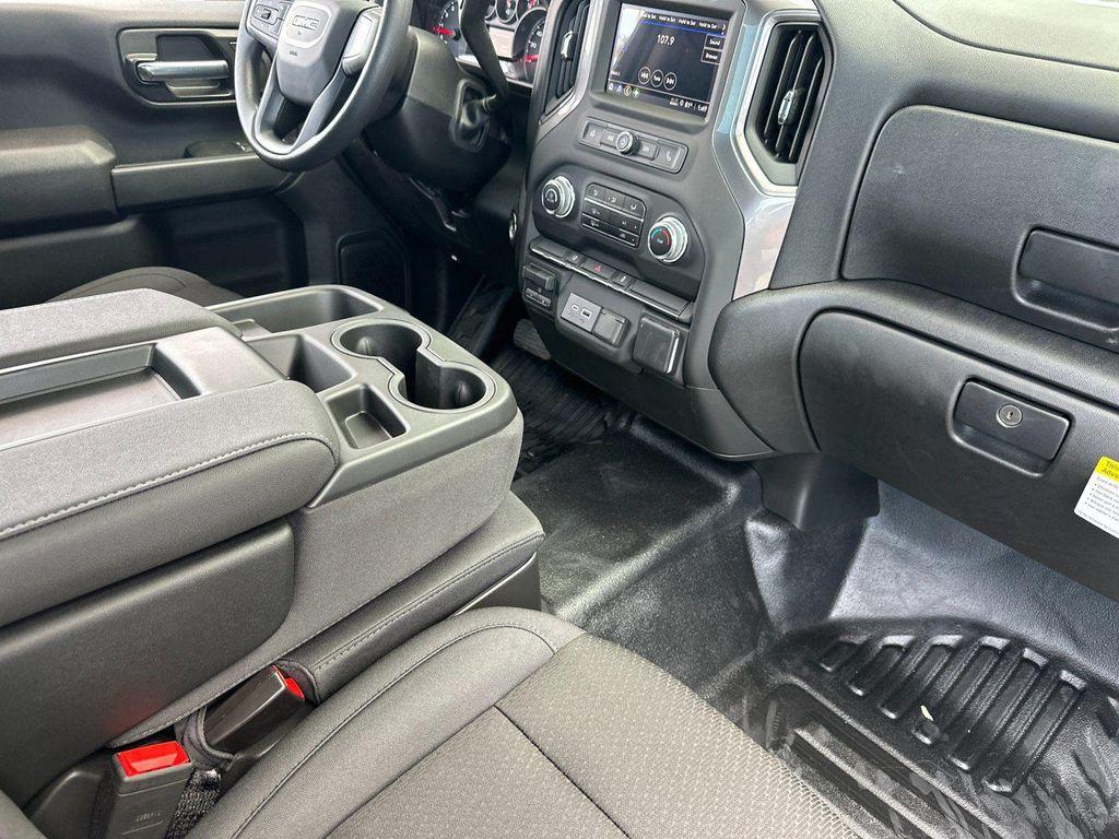 new 2025 GMC Sierra 3500 car, priced at $52,676