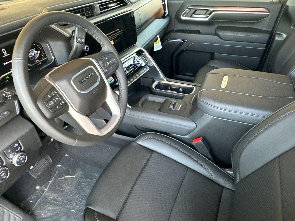 new 2025 GMC Sierra 2500 car, priced at $84,999