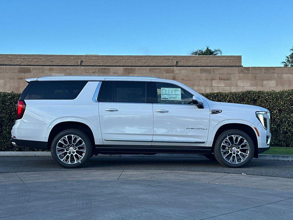 new 2026 GMC Yukon XL car, priced at $95,259
