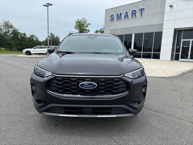 new 2025 Ford Escape car, priced at $31,185