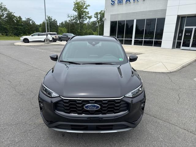 new 2025 Ford Escape car, priced at $31,185
