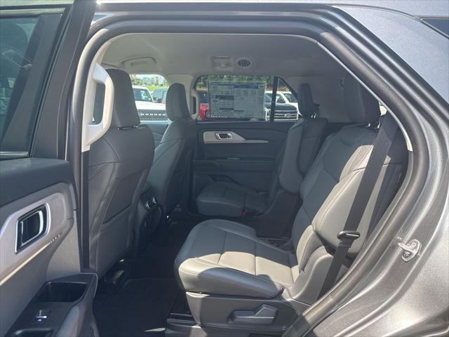 new 2025 Ford Explorer car, priced at $44,703