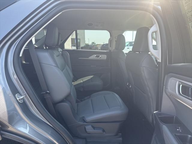 new 2025 Ford Explorer car, priced at $44,703