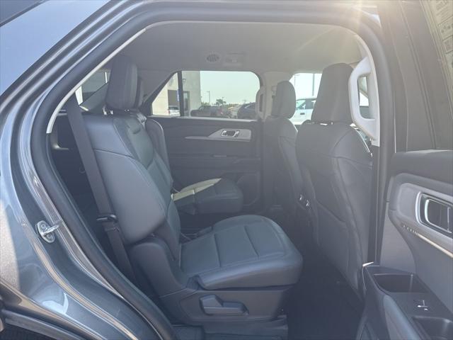 new 2025 Ford Explorer car, priced at $44,703