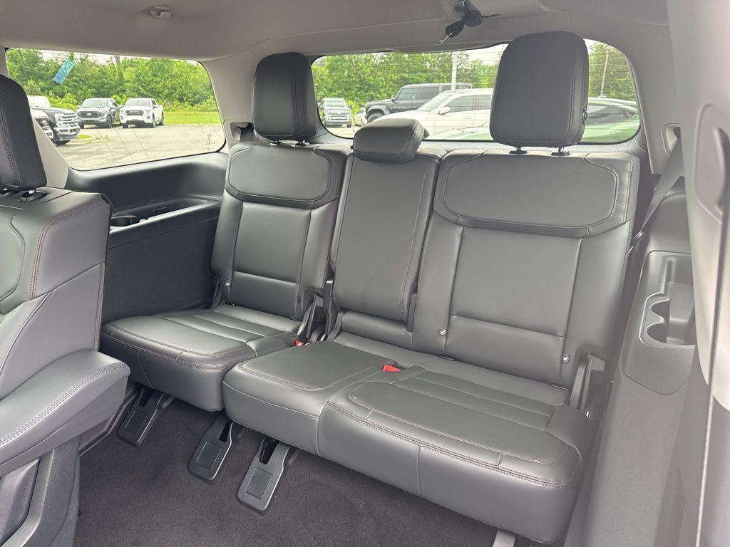 new 2025 Ford Expedition car, priced at $69,737
