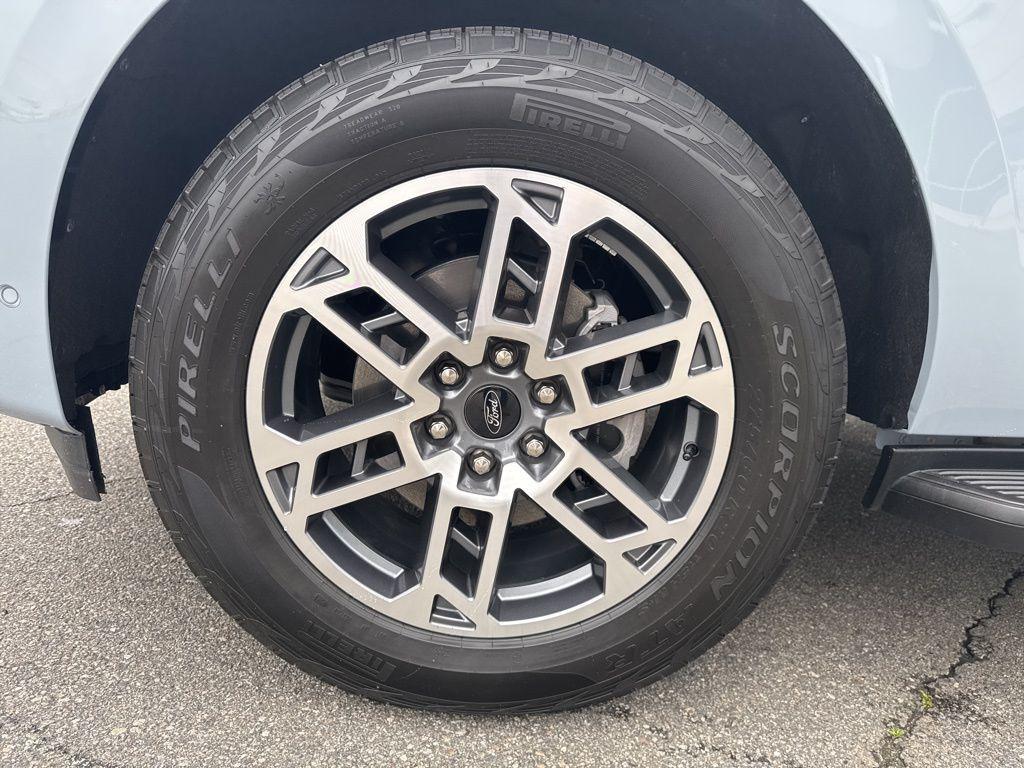 new 2025 Ford Expedition car, priced at $69,737