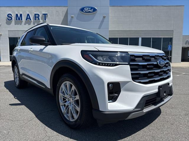new 2025 Ford Explorer car, priced at $45,596