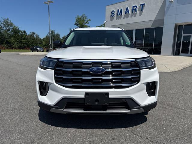 new 2025 Ford Explorer car, priced at $45,596
