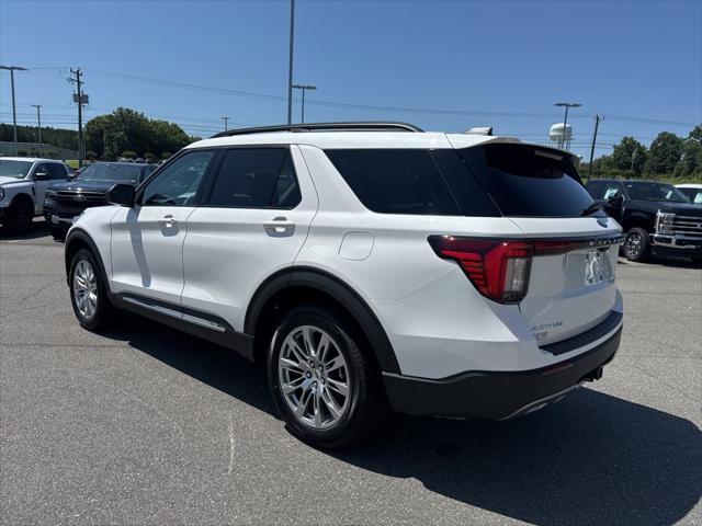 new 2025 Ford Explorer car, priced at $45,596