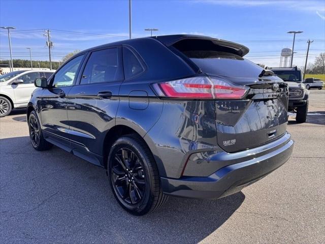 used 2024 Ford Edge car, priced at $32,998