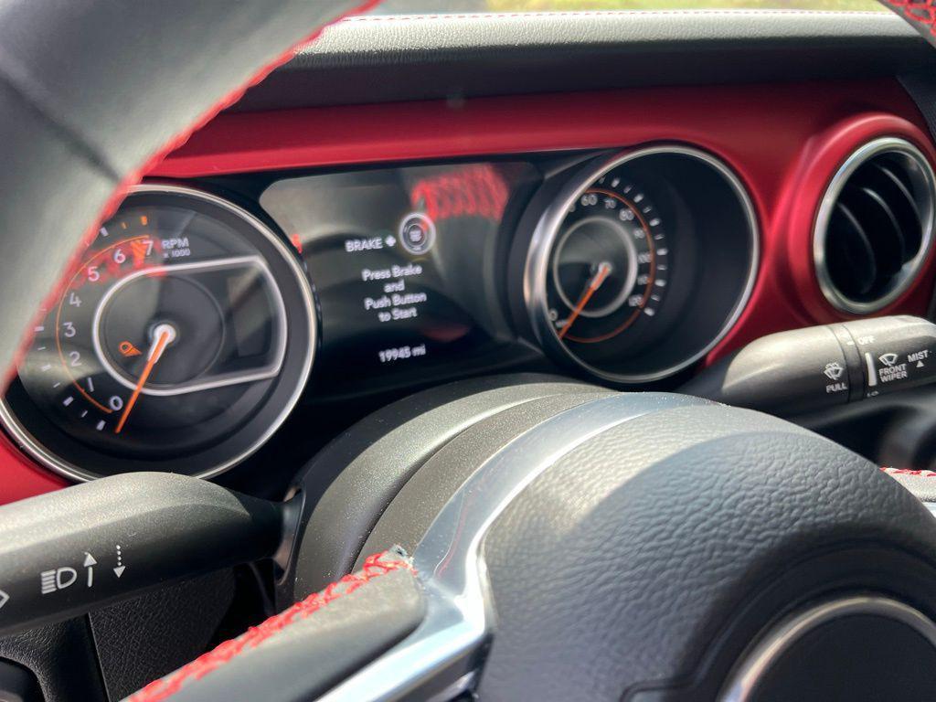 used 2023 Jeep Gladiator car, priced at $40,998