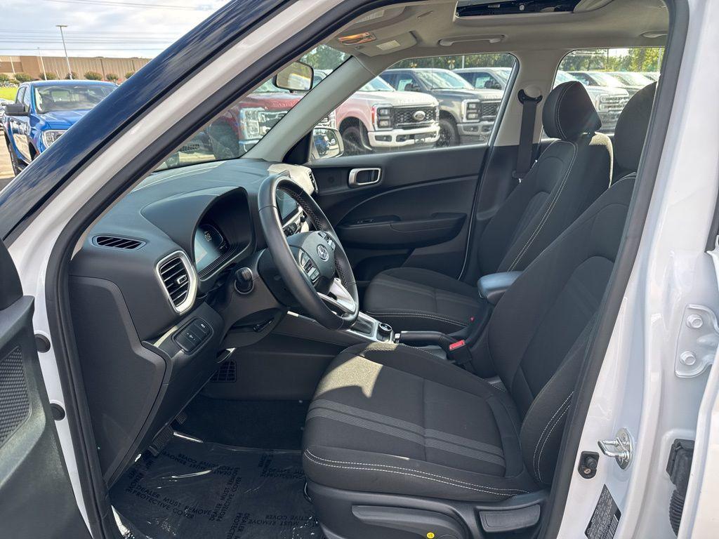 used 2024 Hyundai Venue car, priced at $18,795