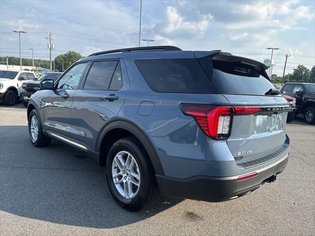 new 2025 Ford Explorer car, priced at $41,063