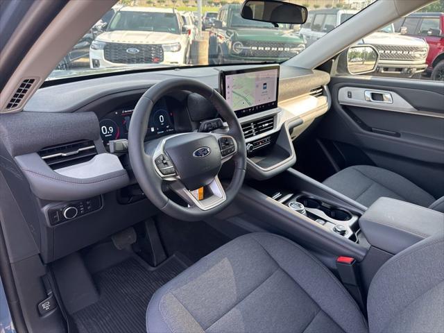 new 2025 Ford Explorer car, priced at $41,063
