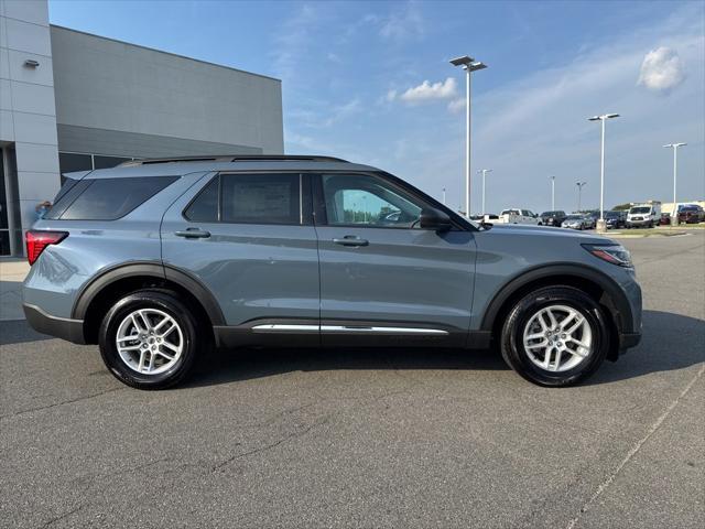 new 2025 Ford Explorer car, priced at $41,063