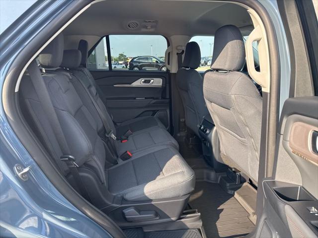 new 2025 Ford Explorer car, priced at $41,063