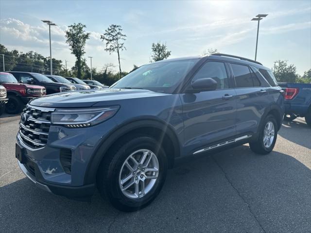 new 2025 Ford Explorer car, priced at $41,063