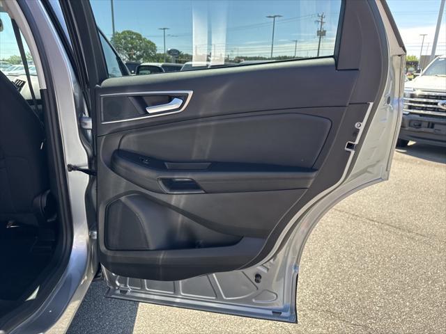 used 2024 Ford Edge car, priced at $30,298