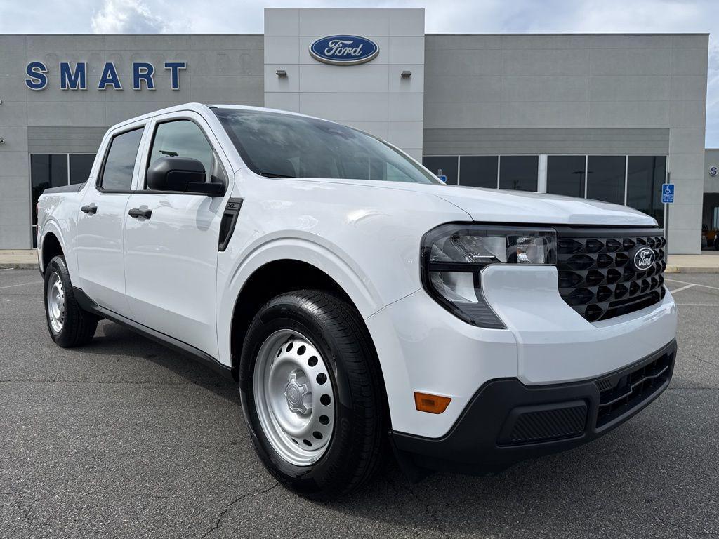 new 2025 Ford Maverick car, priced at $28,234