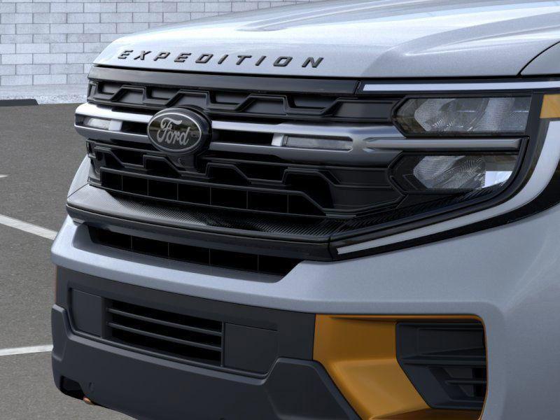 new 2025 Ford Expedition car, priced at $86,180