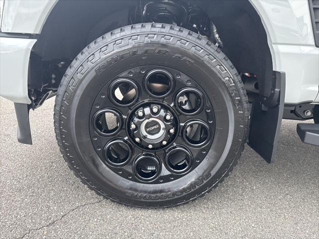 new 2025 Ford F-250 car, priced at $71,705
