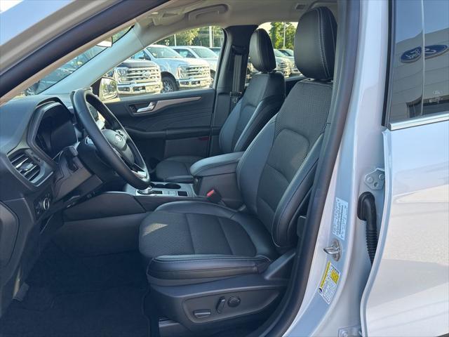 new 2025 Ford Escape PHEV car, priced at $31,968