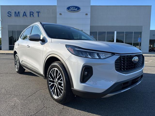 new 2025 Ford Escape PHEV car, priced at $31,968