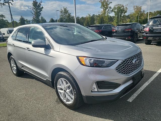 new 2024 Ford Edge car, priced at $37,061