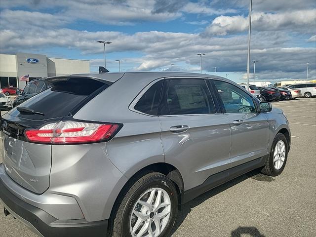 new 2024 Ford Edge car, priced at $37,061