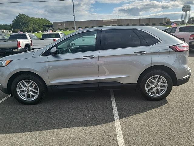 new 2024 Ford Edge car, priced at $37,061