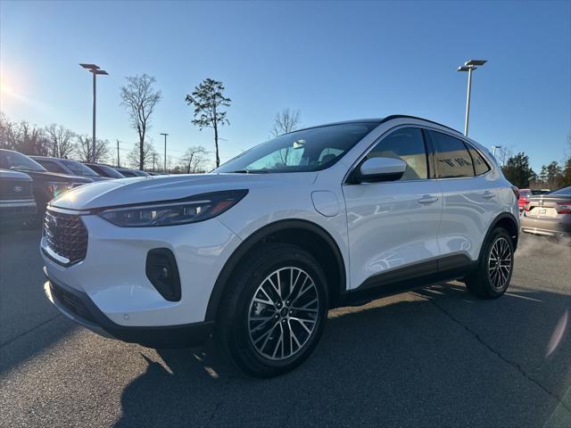 new 2025 Ford Escape PHEV car, priced at $38,098