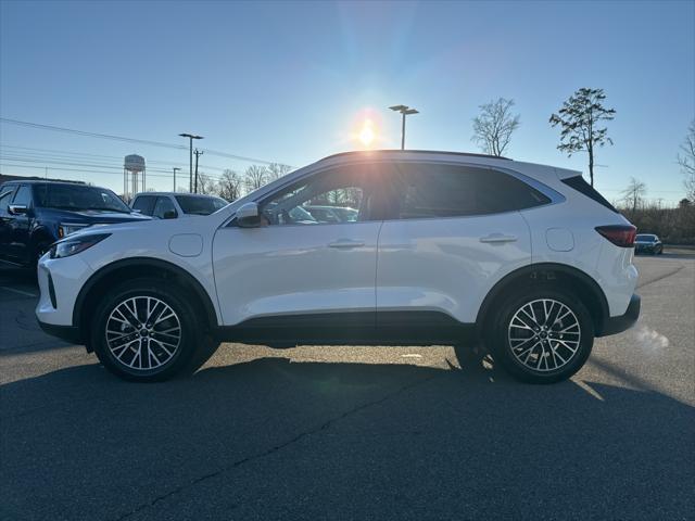 new 2025 Ford Escape car, priced at $45,015