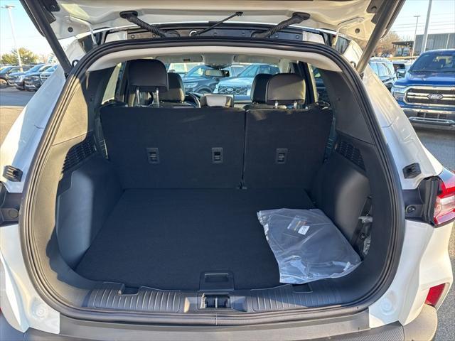 new 2025 Ford Escape PHEV car, priced at $38,098